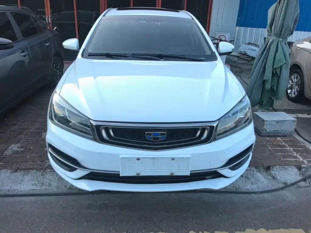 Geely Emgrand 2018