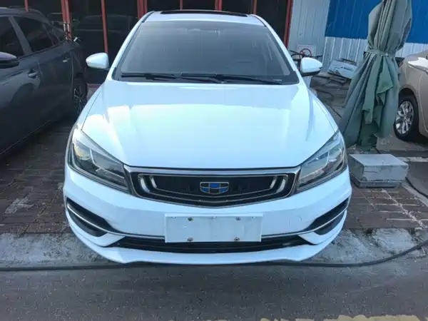 Geely Emgrand 2018