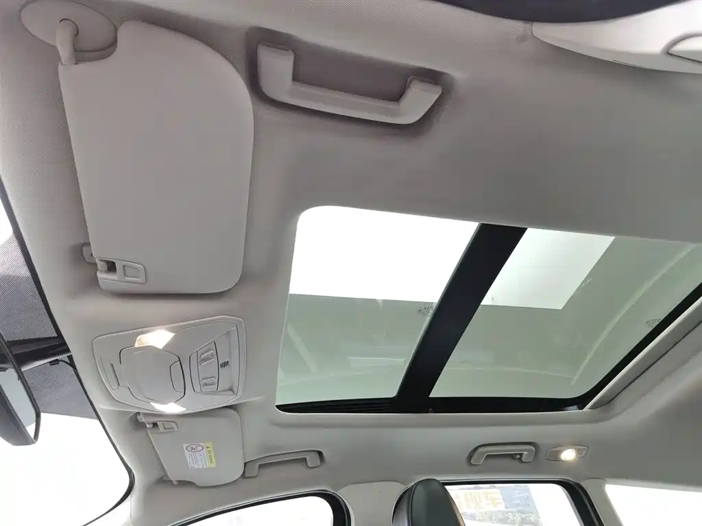 Ford Kuga 2018 — фото 14