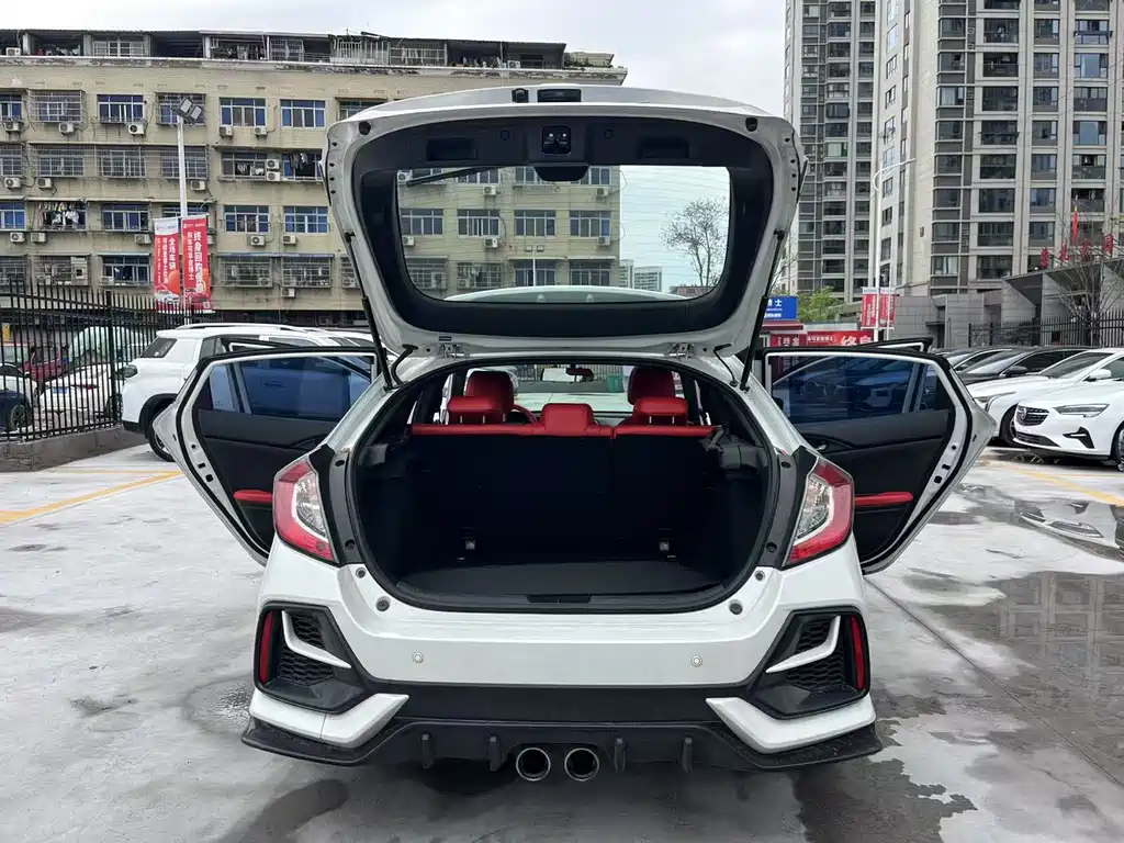 Honda Civic 2022 — фото 16