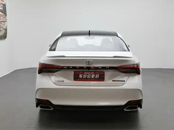 Toyota Avalon 2023