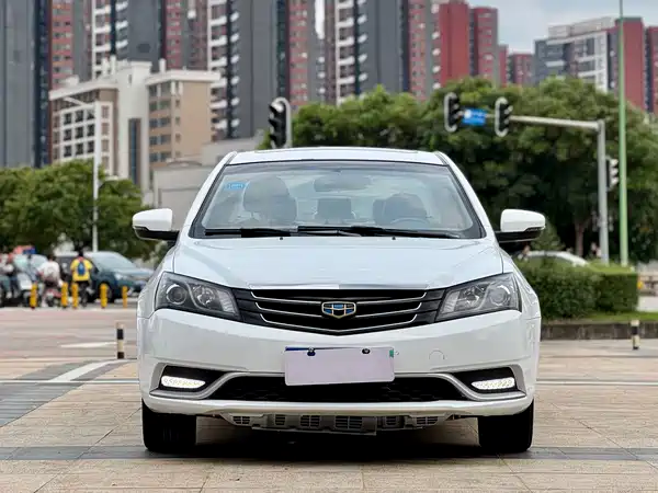Geely Emgrand 2015