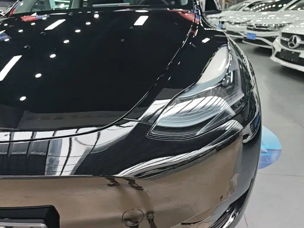 Tesla Model Y 2023 — фото 24