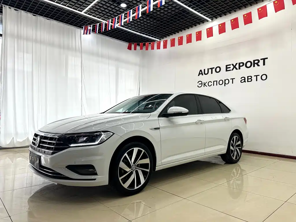 Volkswagen Sagitar 2022
