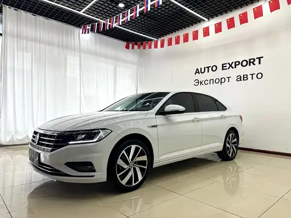 Volkswagen Sagitar 2022