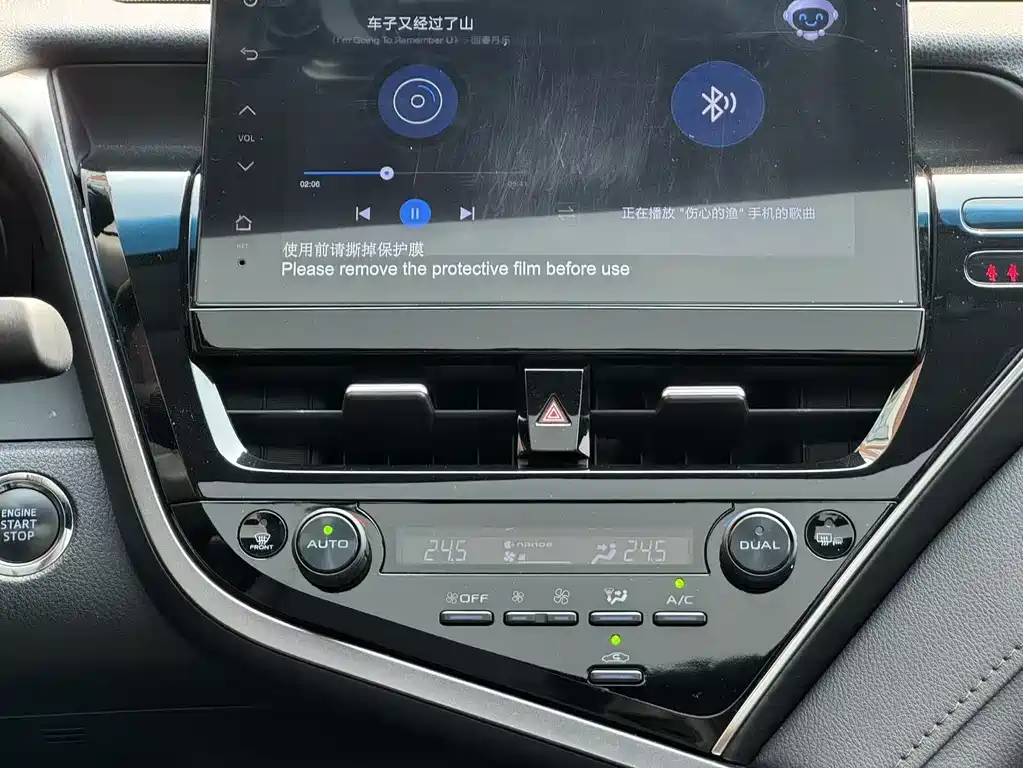 Toyota Camry 2024 — фото 10