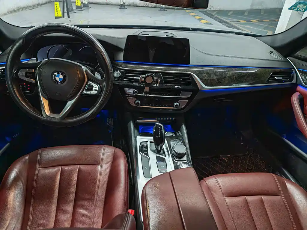 BMW 5 Series 2018 — фото 4