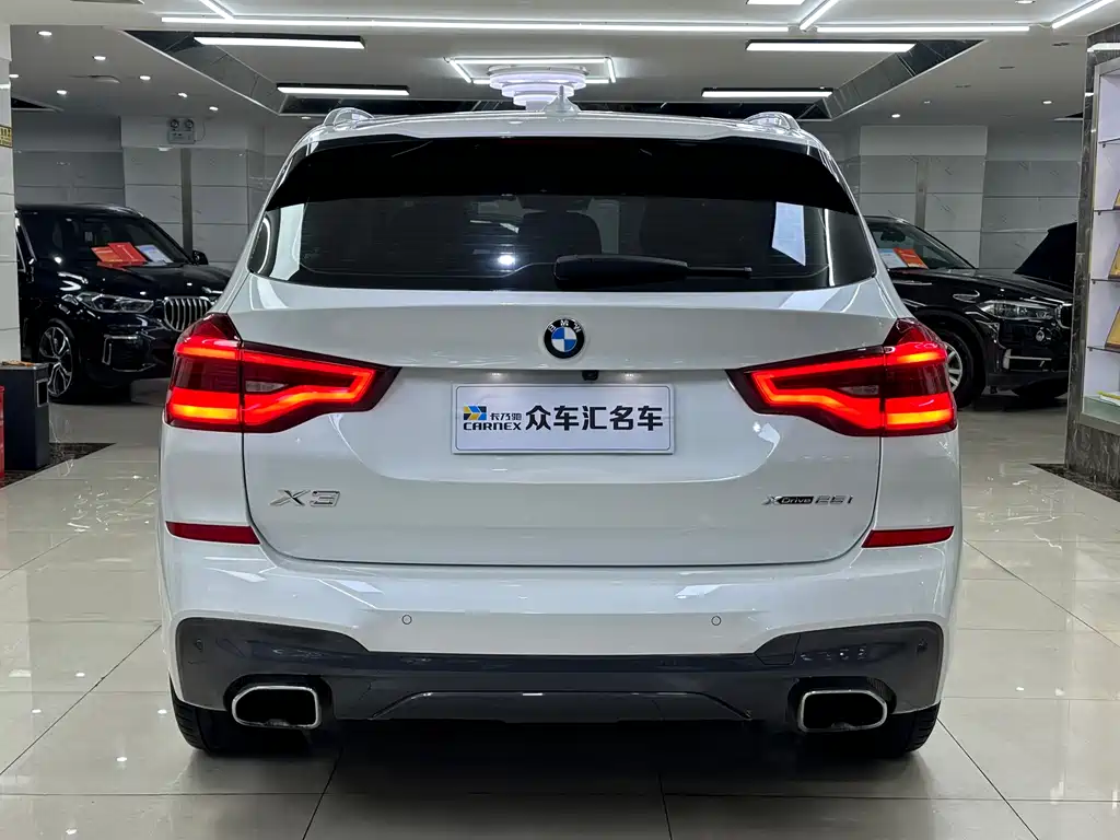 BMW X3 2018 — фото 5