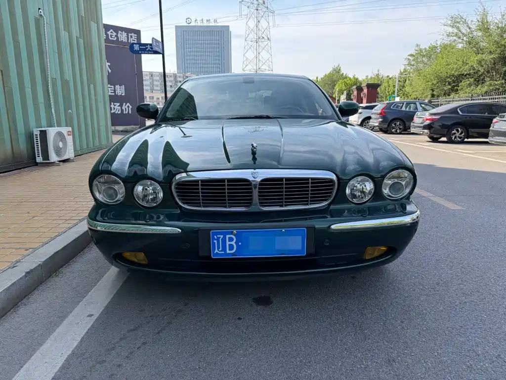 Jaguar XJ 2006 — фото 2