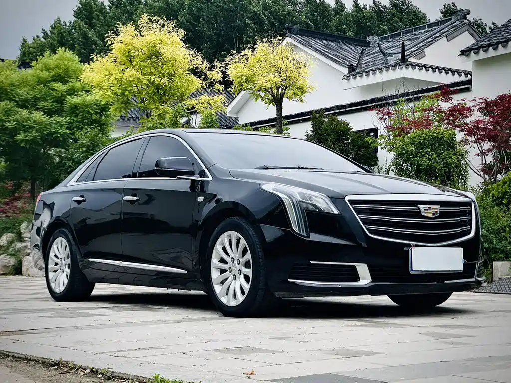 Cadillac XTS 2018 — фото 3