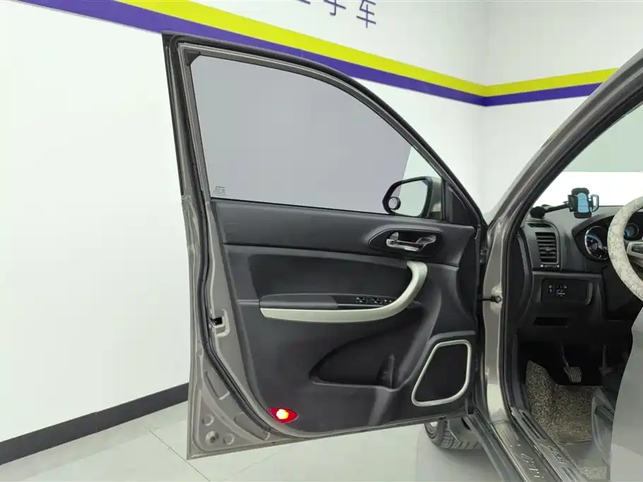 Changan CS35 2015