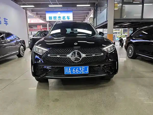 Mercedes-Benz GLC 2025