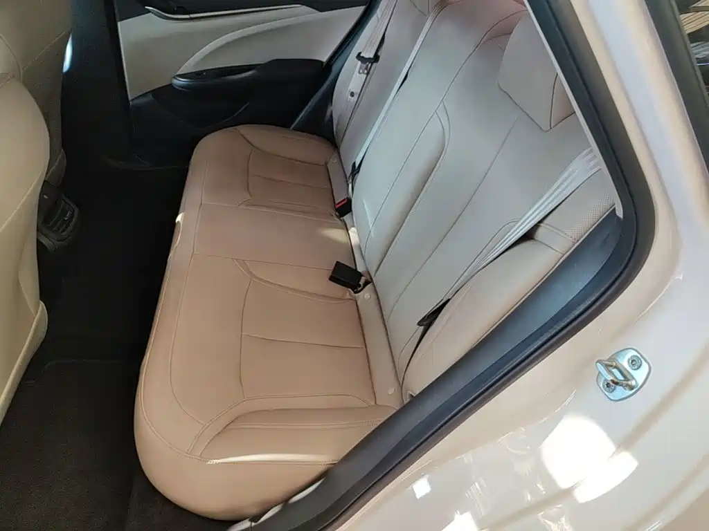 Buick Excelle 2020 — фото 13