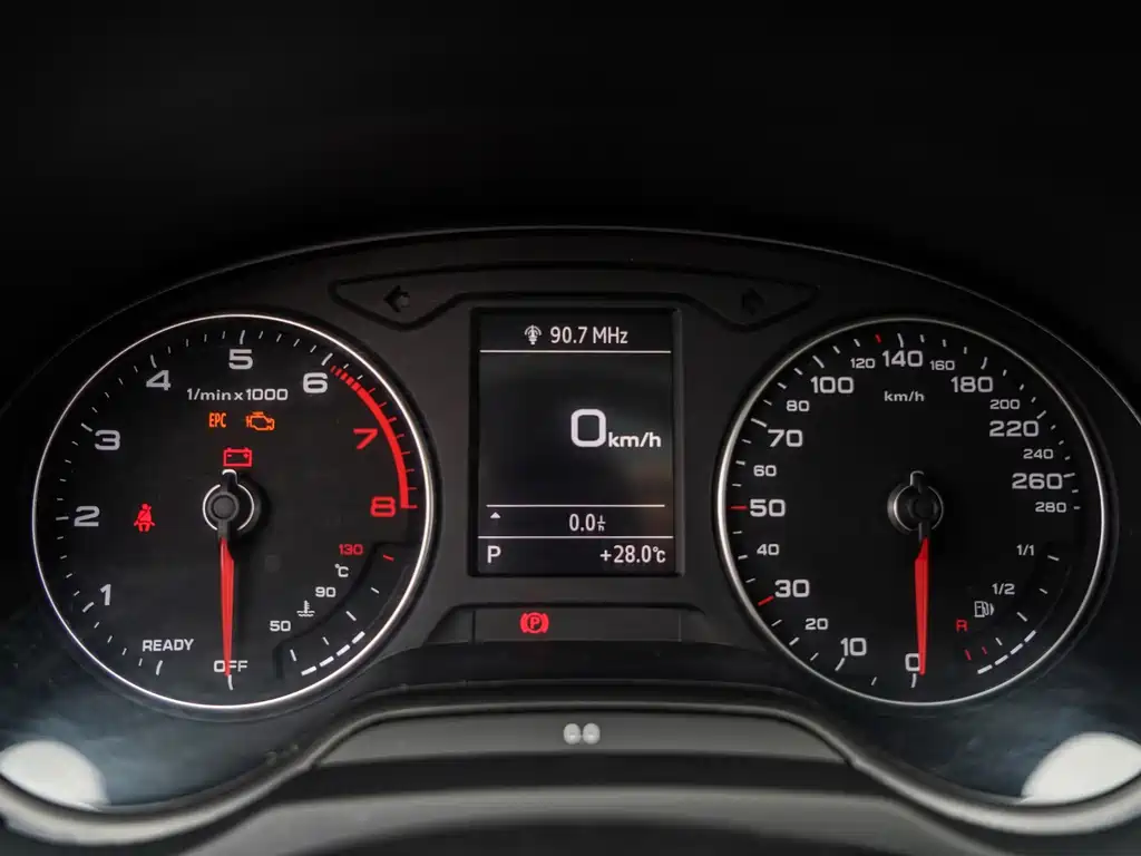 Audi A3 2018 — фото 13