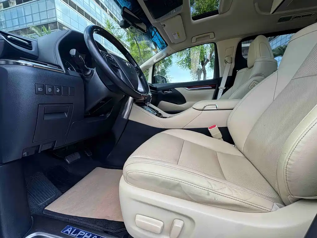 Toyota Alphard 2017 — фото 4