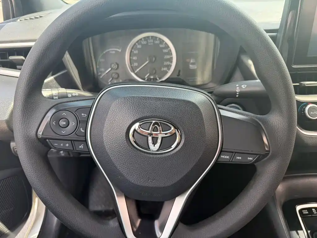 Toyota Levin 2022 — фото 16