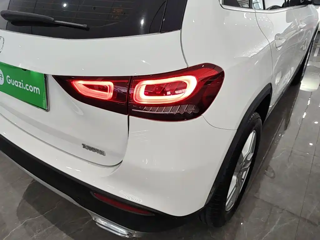 Mercedes-Benz GLA 2022 — фото 8