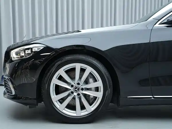 Mercedes-Benz S-Class 2022