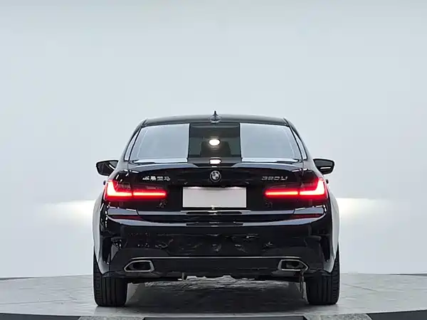 BMW 3 Series 2022
