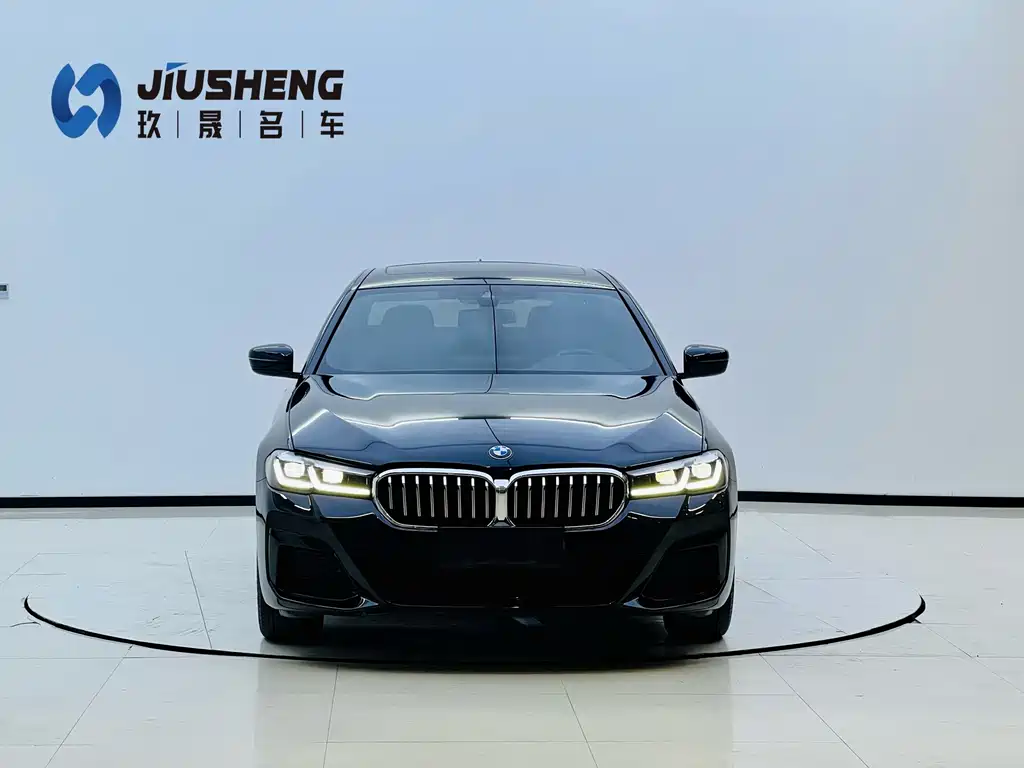 BMW 5 Series 2022