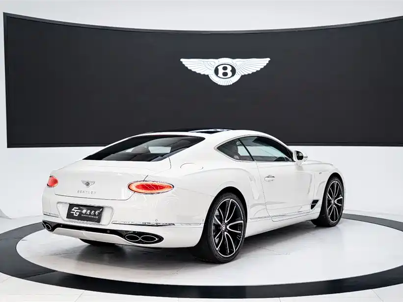 Bentley Continental 2022