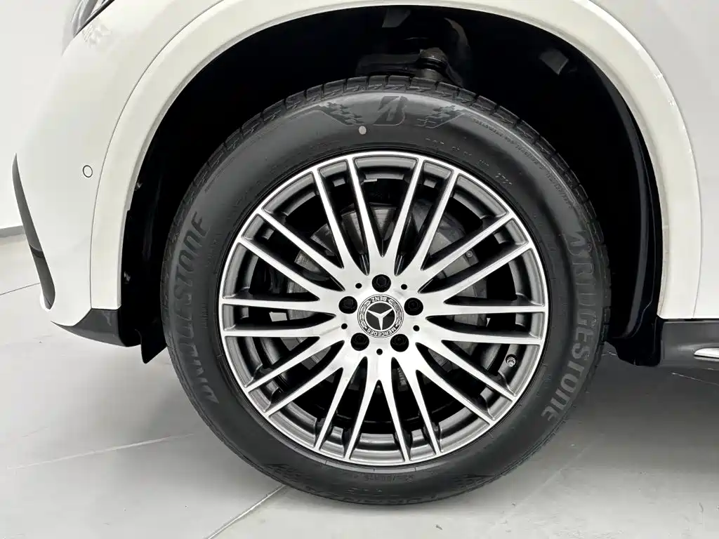 Mercedes-Benz GLC 2023 — фото 30