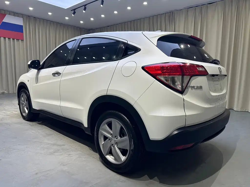 Honda Vezel 2022 — фото 5