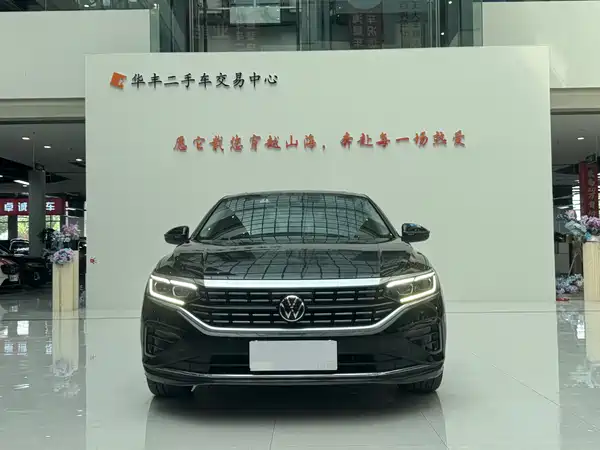 Volkswagen Passat 2021