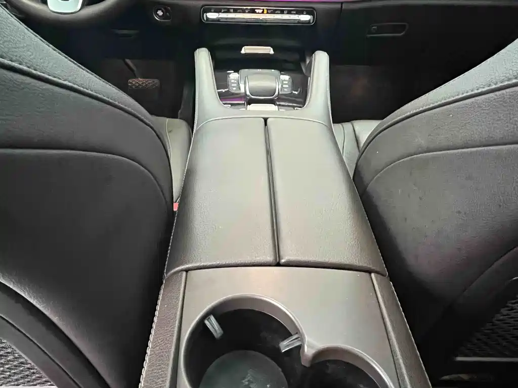 Mercedes-Benz GLE 2021 — фото 30
