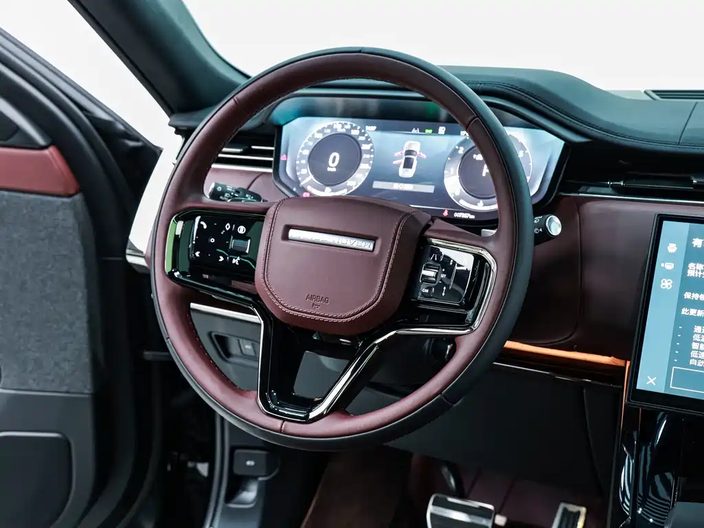 Land Rover Sport 2025 — фото 18