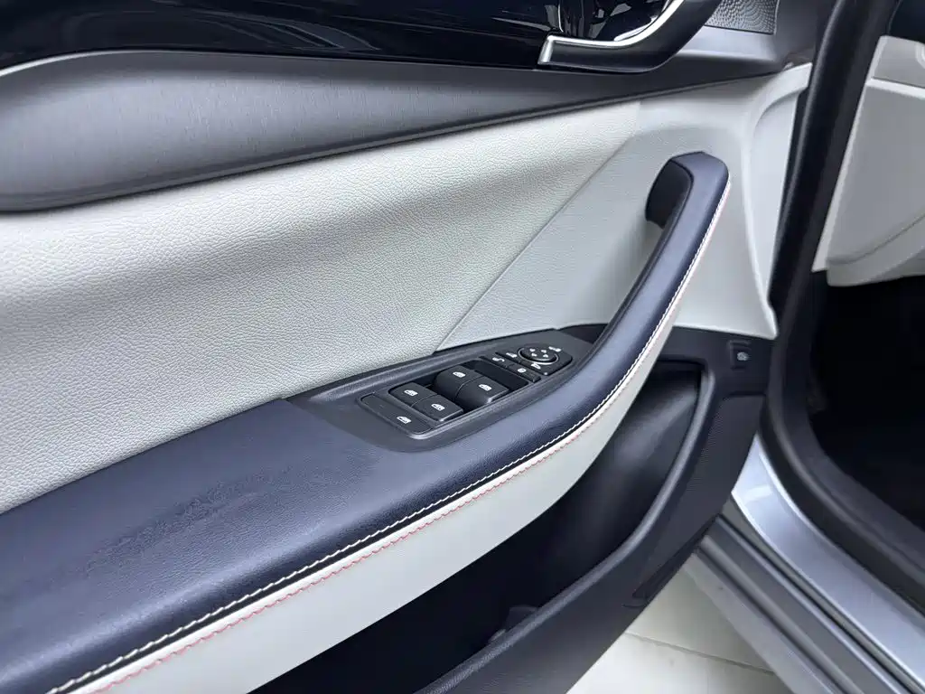 BYD Qin PLUS 2023 — фото 14