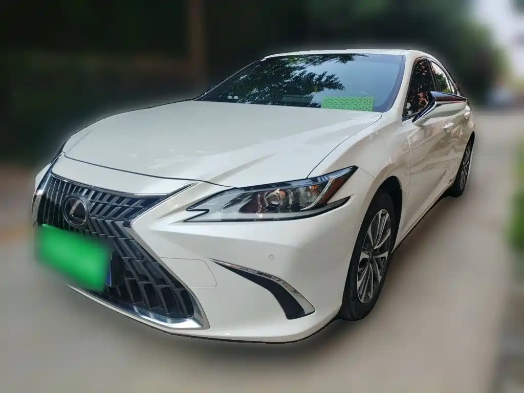 Lexus ES 2022 — фото 2
