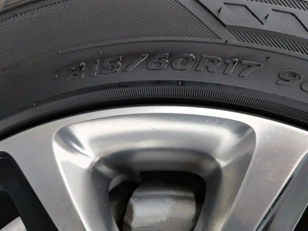 Jeep Compass 2017 — фото 24