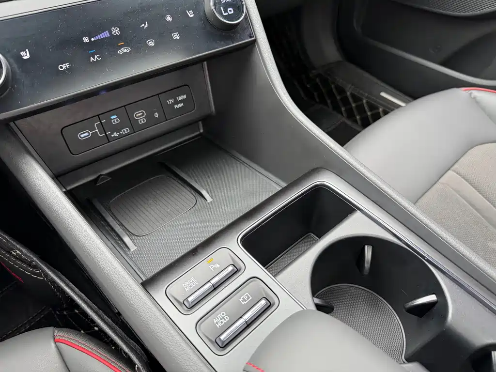 Hyundai Sonata 2024 — фото 13