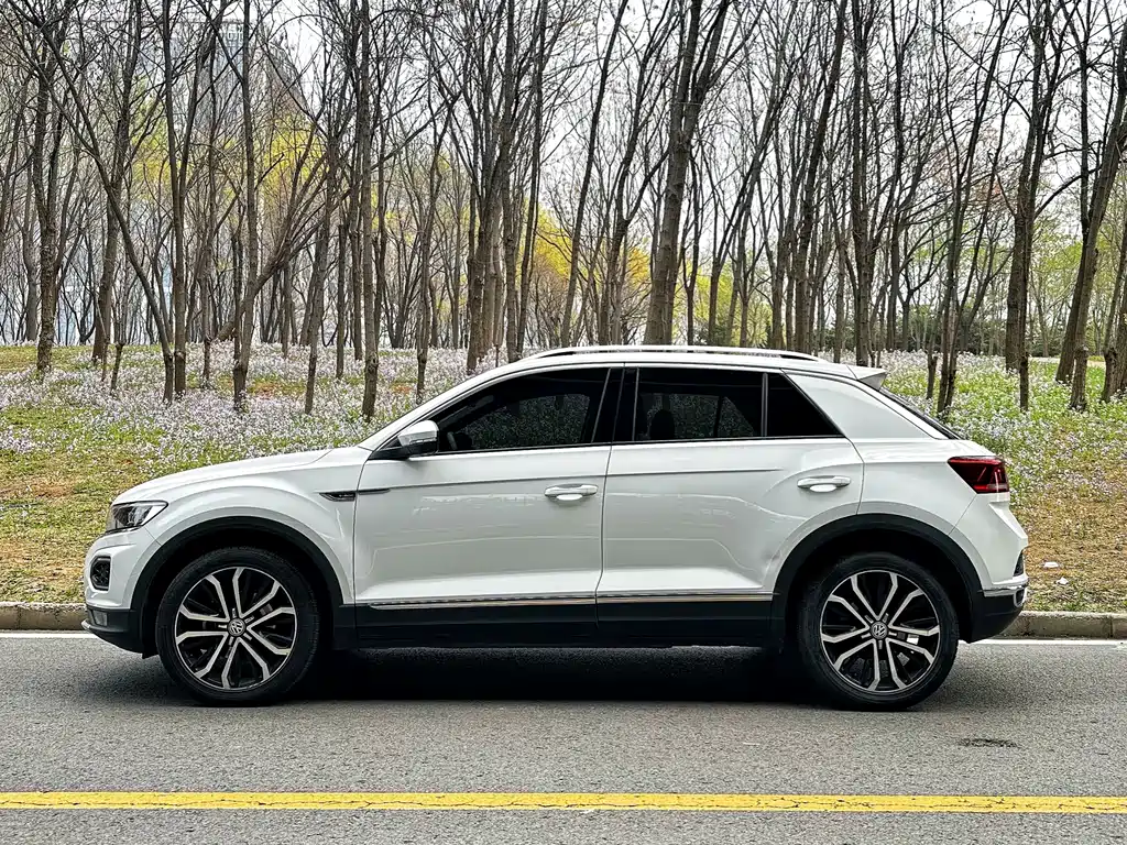 Volkswagen T-Roc 2020 — фото 3