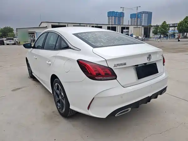 MG5 2022