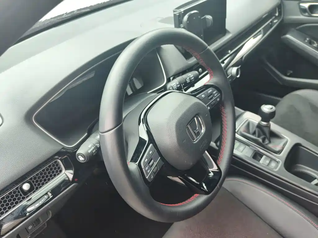 Honda Civic 2024 — фото 14