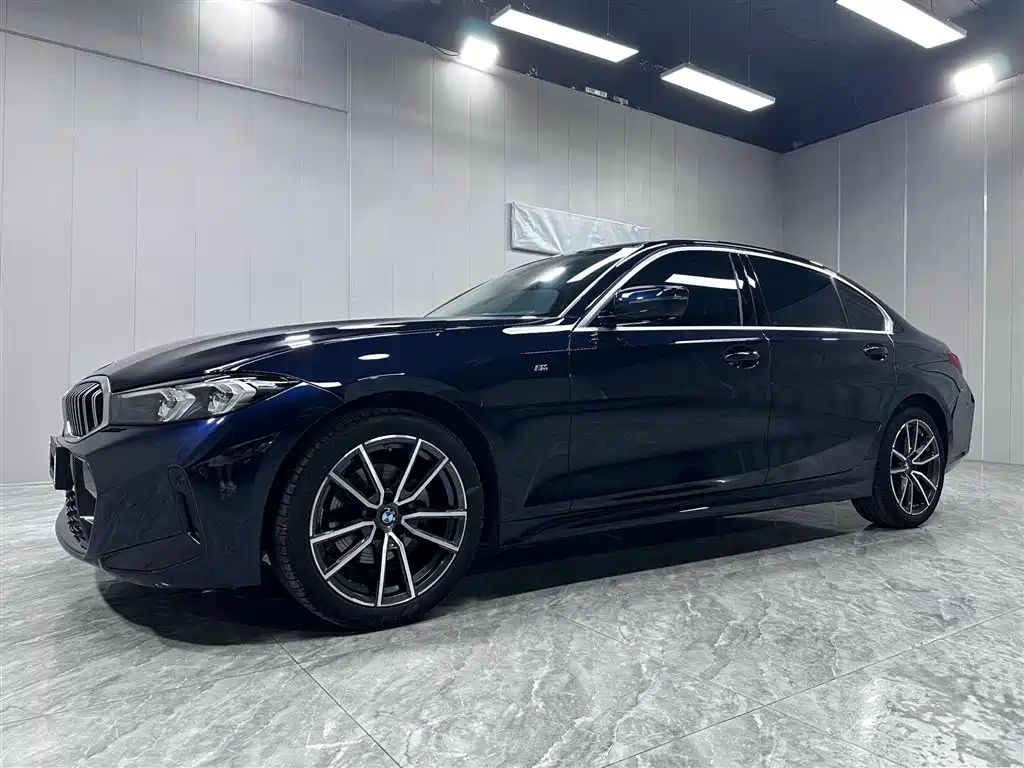 BMW 3 Series 2023
