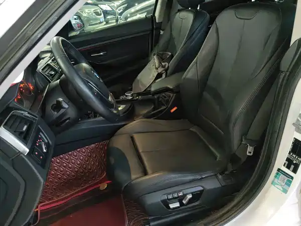 BMW 3 Series GT 2019