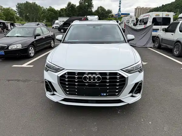 Audi Q3 2023