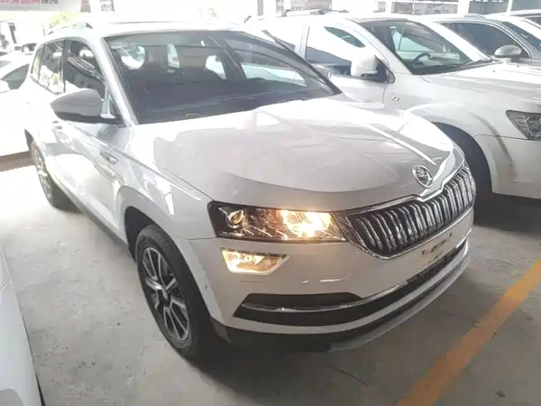 Skoda Karoq 2021