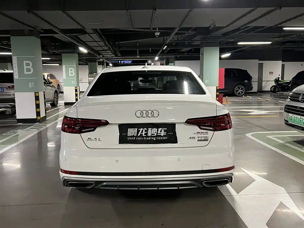 Audi A4L 2019 — фото 8