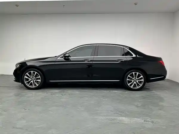 Mercedes-Benz E-Class 2019
