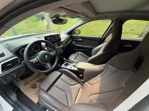 BMW 1 Series 2022