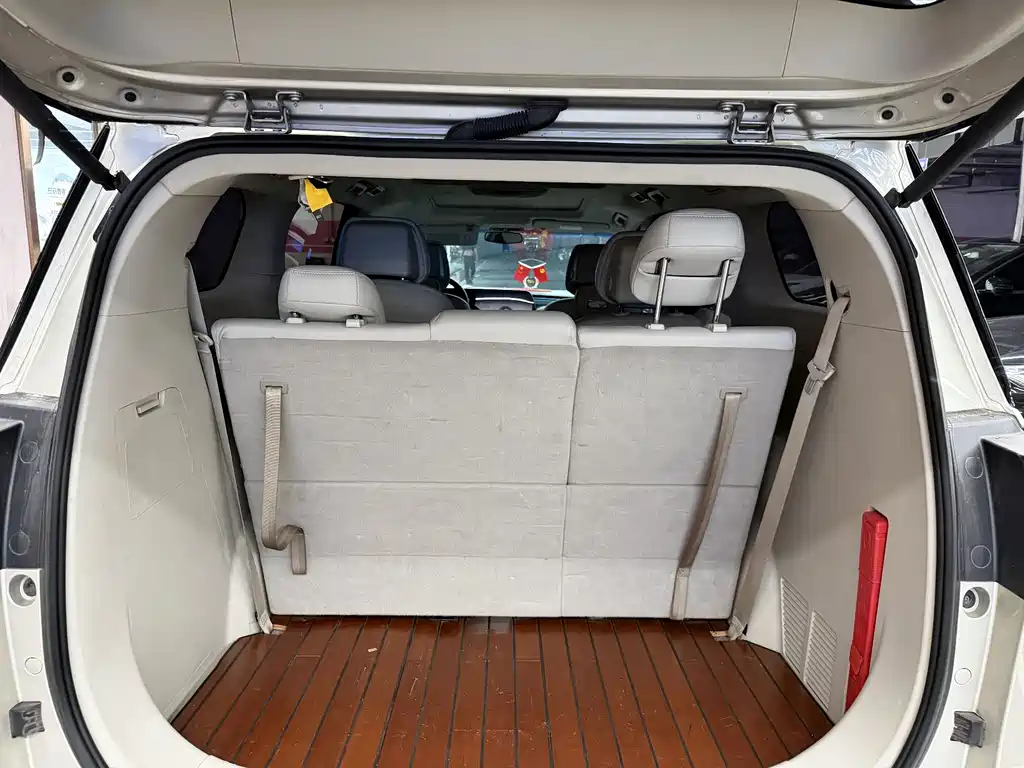 Buick GL8 2022