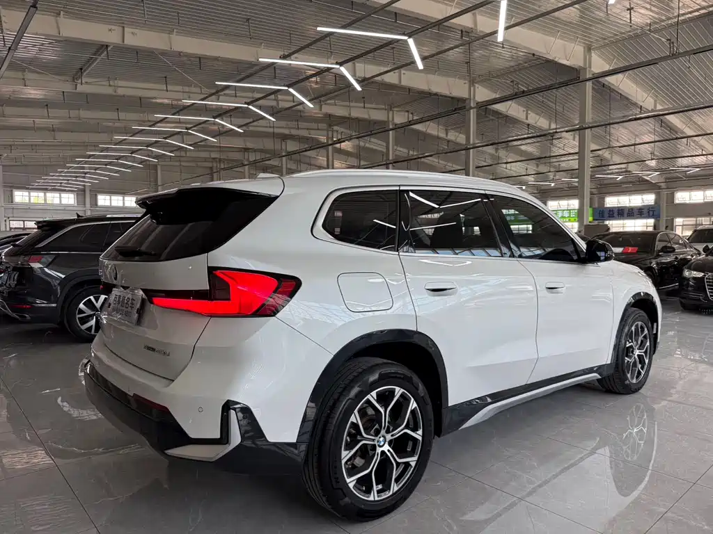 BMW X1 2023 — фото 9