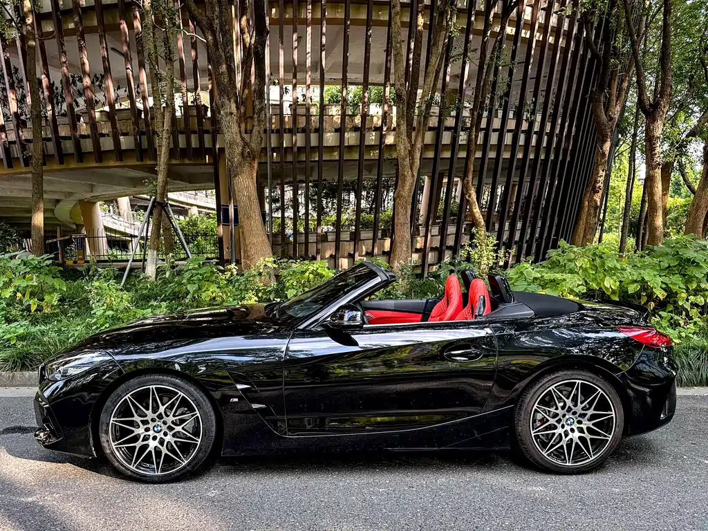 BMW Z4 2021 — фото 3