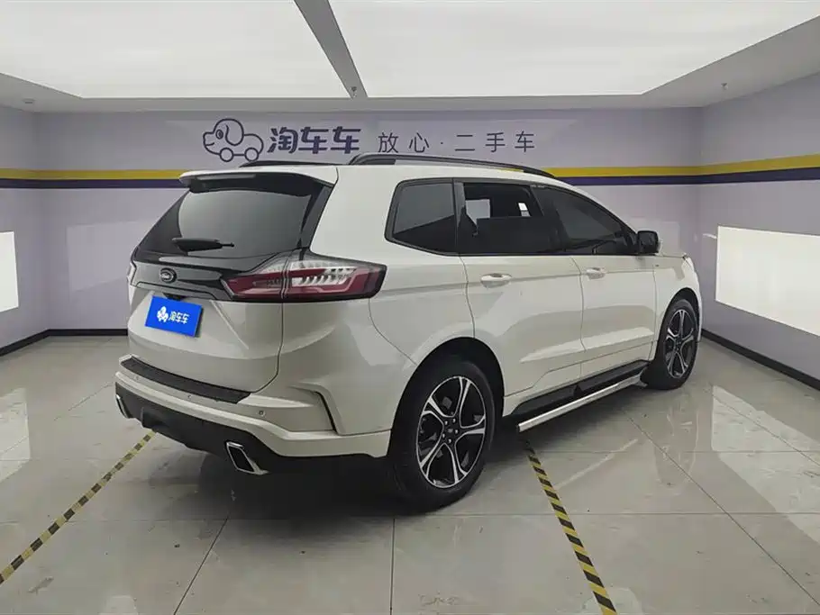 Ford Edge 2020 — фото 3