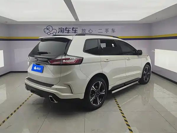Ford Edge 2020