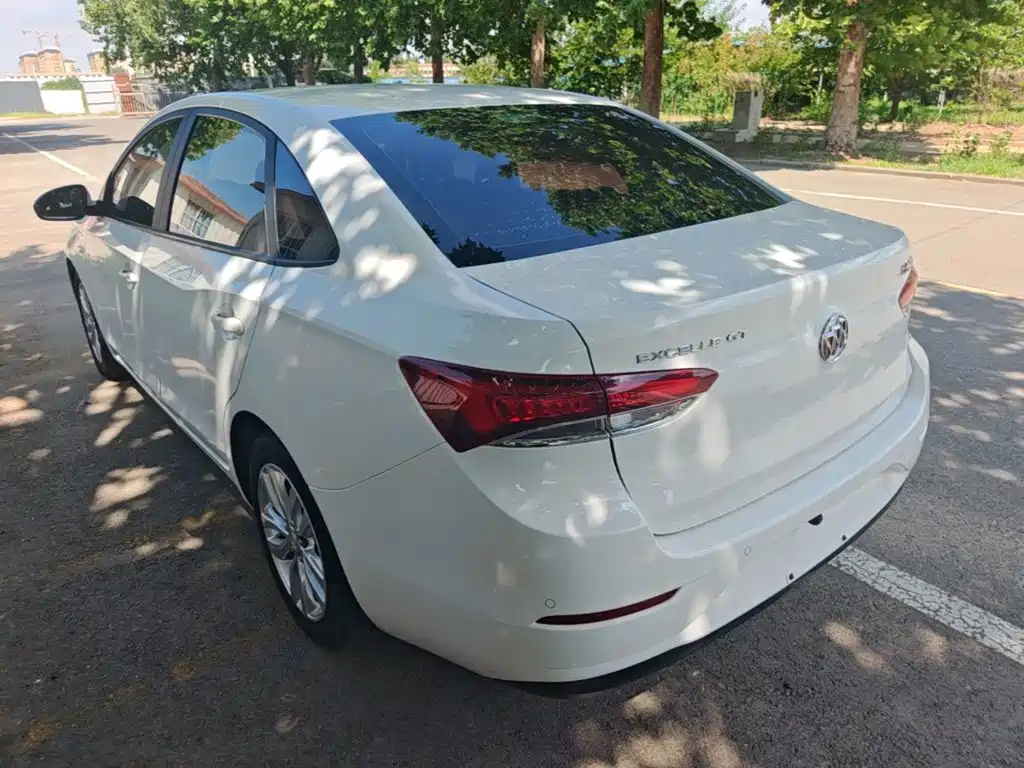 Buick Excelle 2020